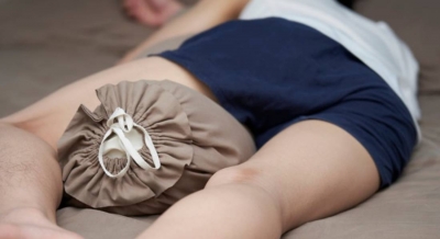 10 Manfaat Tidur Pakai Guling, Tubuh Lebih Sehat!